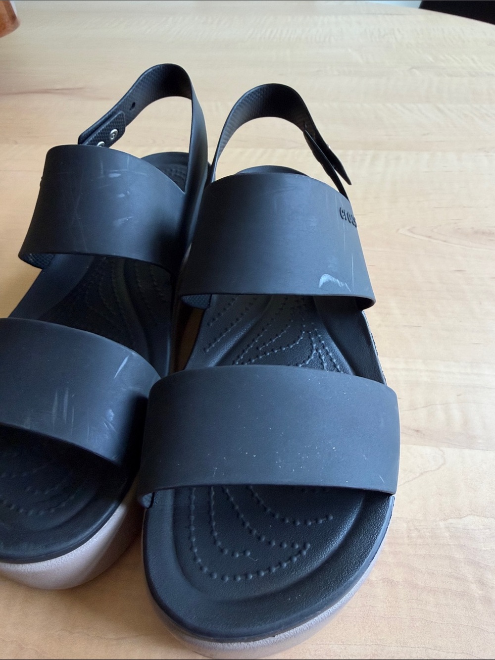CROCS Brooklyn Low Wedge Sandals Lite Ride - Picture 11 of 11